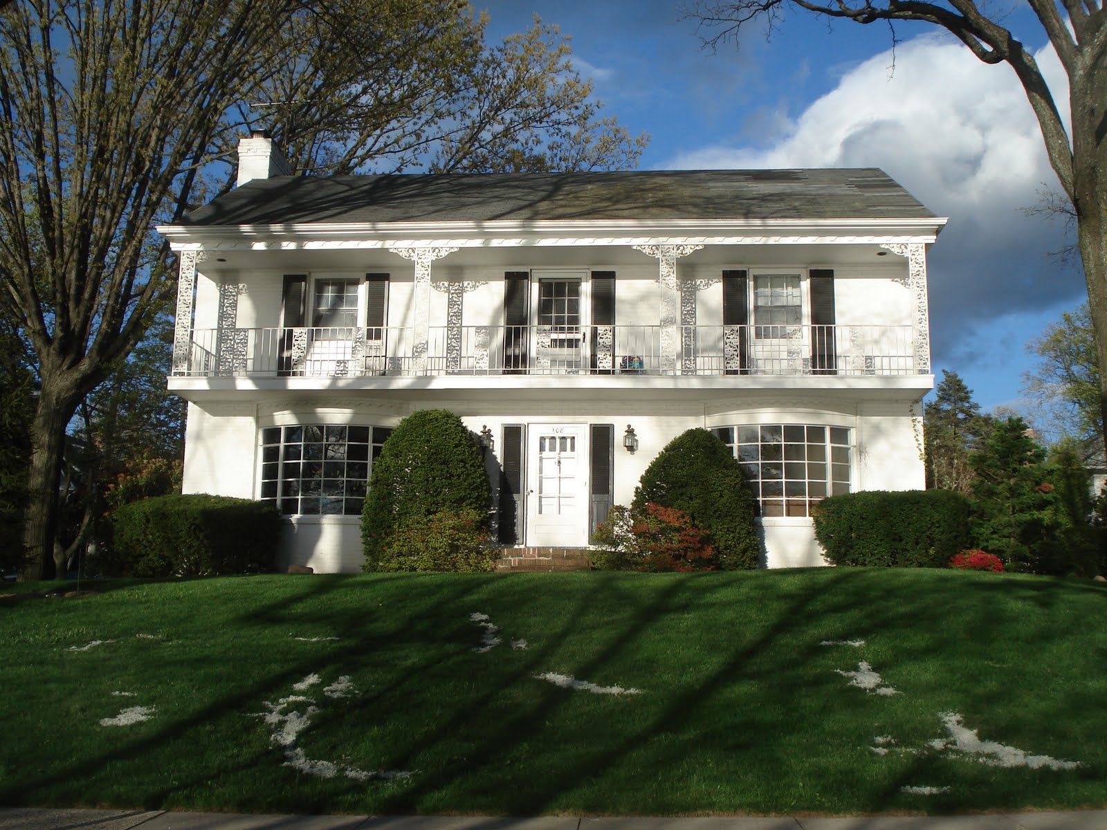 RG _ into the studio The Houses of Douglas Manor NY