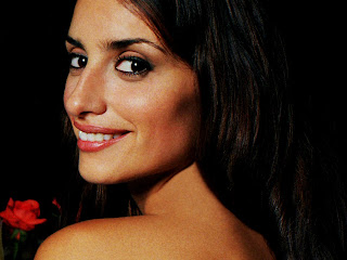 Free wallpapers without watermarks of Penelope Cruz at Fullwalls.blogspot.com