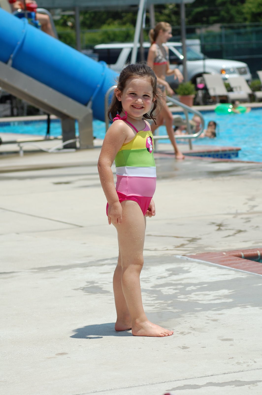 [day+at+the+pool+013.JPG]