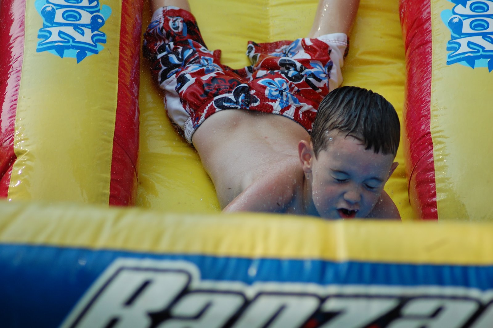 [waterslide+038.JPG]
