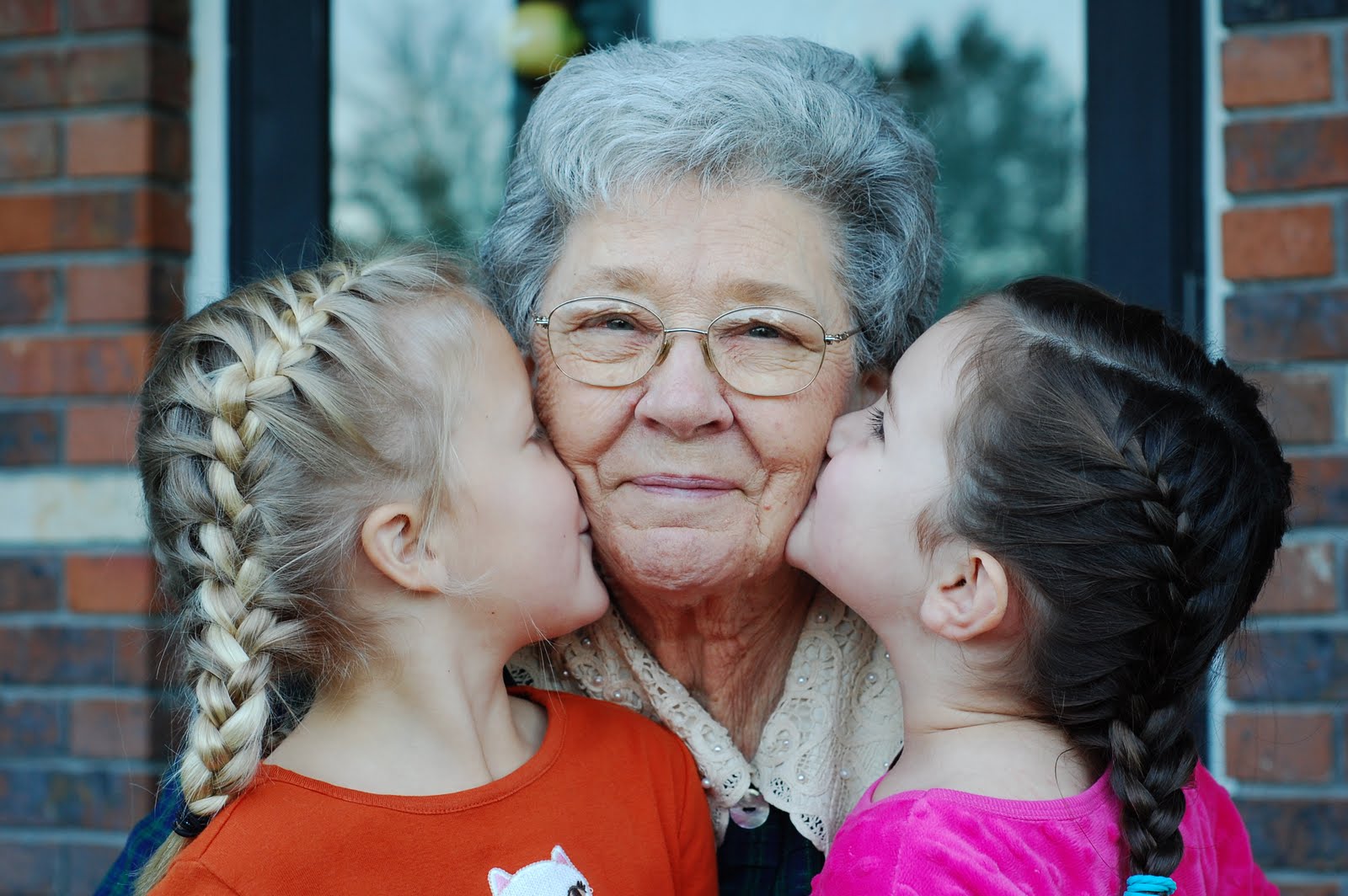 [grandmothersparty+139.JPG]