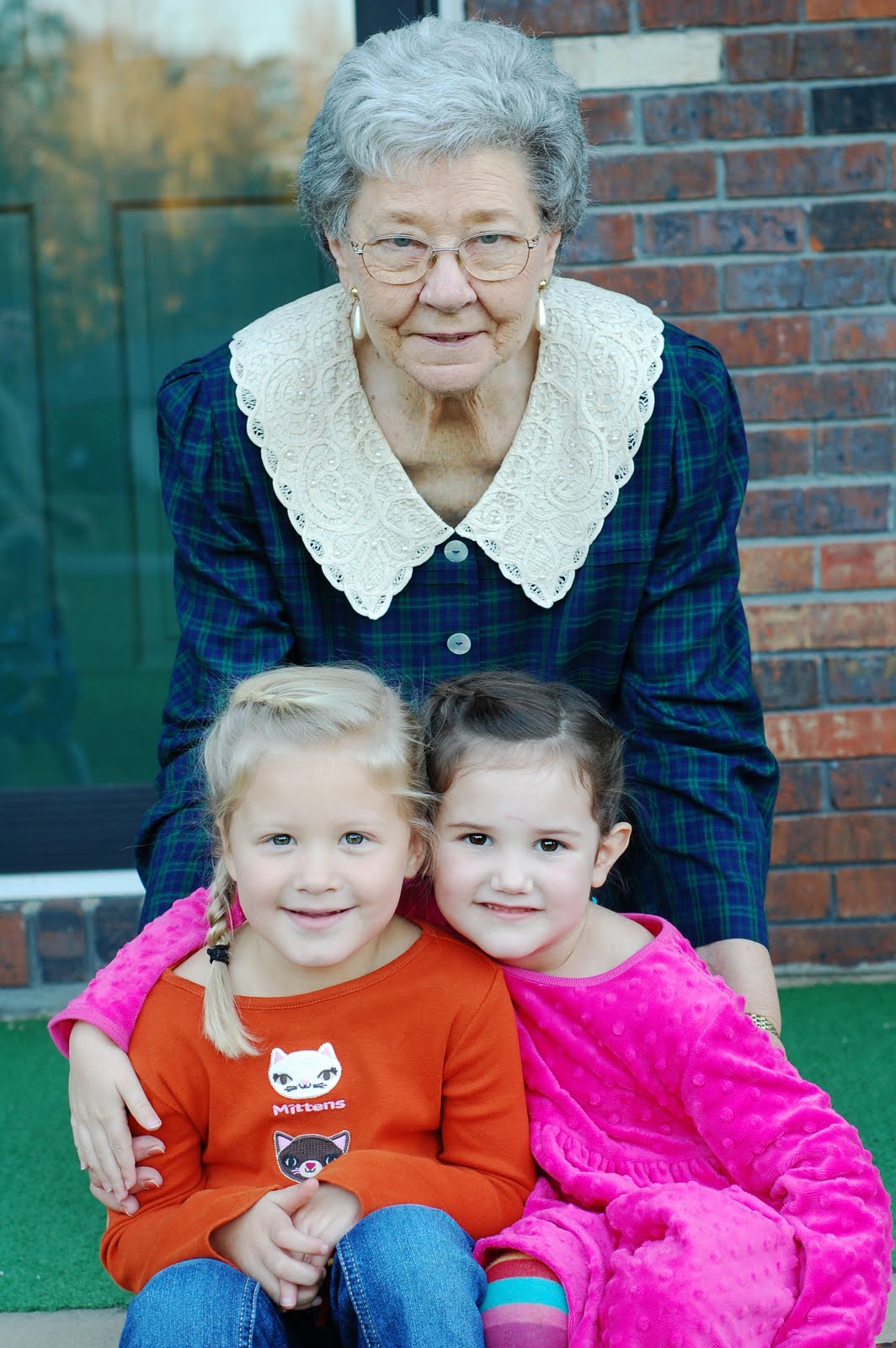 [grandmothersparty+132.JPG]