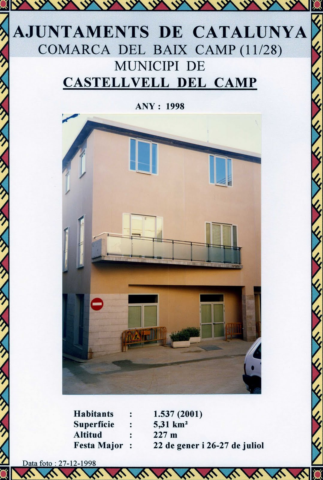 [Castellvell+del+Camp.jpg]