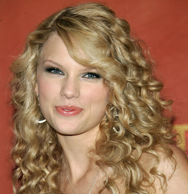 Taylor Swift is Dead! Taylor Swift is Dead!