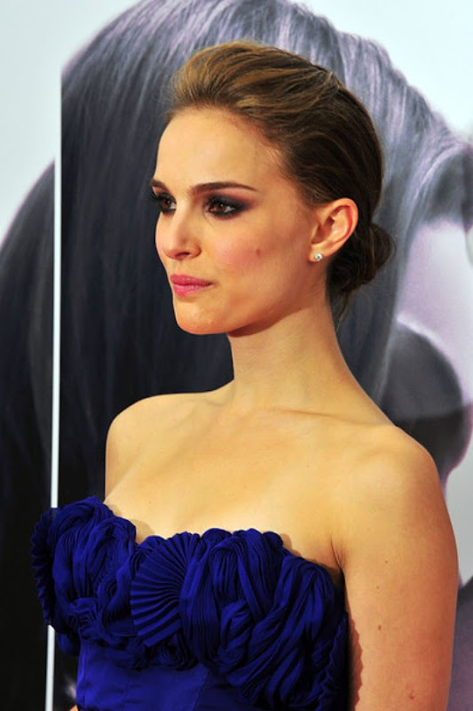 Beautiful Natalie Portman Pictures Wallpapers in Hot Blue Dress Beautiful Natalie Portman Pictures Wallpapers in Hot Blue Dress