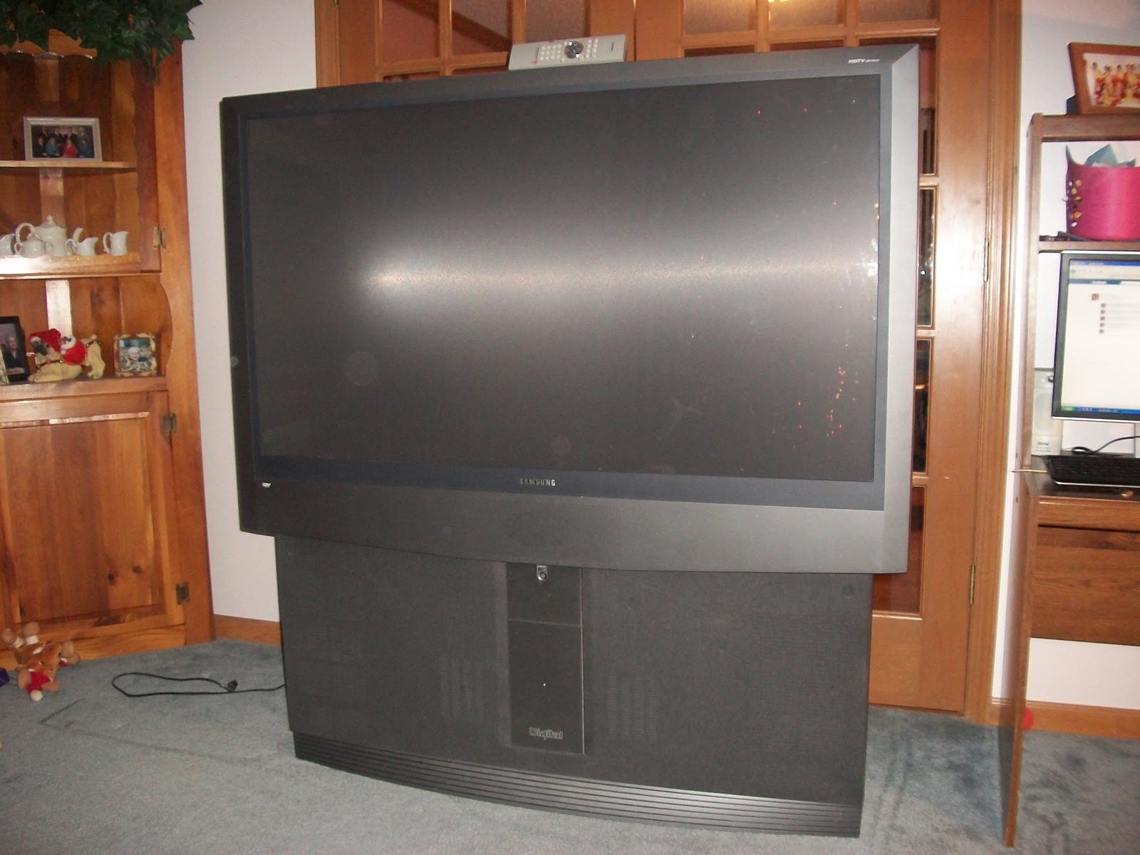 CraigslistStuff 55" Samsung Television