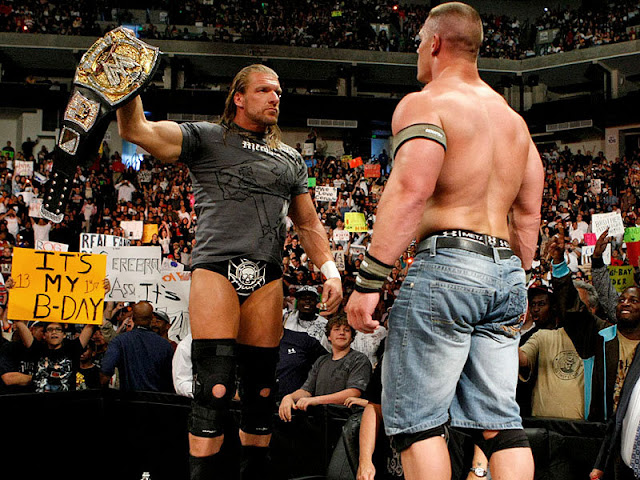 WWE-RAW-Triple-H-John-Cena_946612.jpg