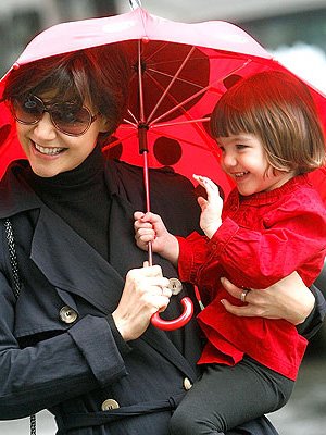 [kate_suri_rain.jpg]