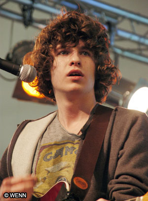 ILY Luke Pritchard ! luke pritchard. ILY Luke Pritchard !