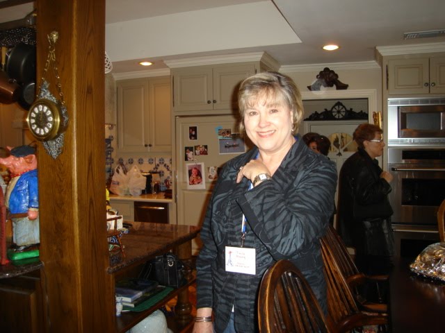 [France+10-09+&+QCI+194.jpg]