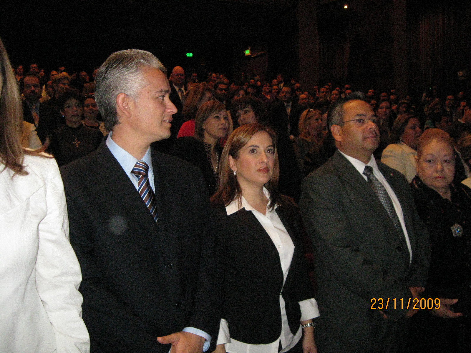 LA LUCHA DE LAS FEMINAS 11/25/09