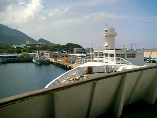 [090825_1318~01001-746648.JPG]