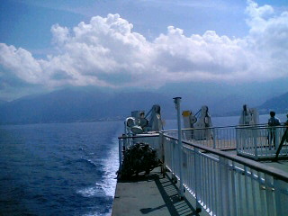 [090825_1343~01001-748738.JPG]