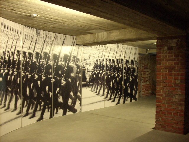 [DSCN9232.JPG]