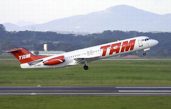 http://4.bp.blogspot.com/_T0K1I873y9E/S-R3MfDg_eI/AAAAAAAAAbk/w8EwXN7YzO4/s1600/aviao-tam.jpg