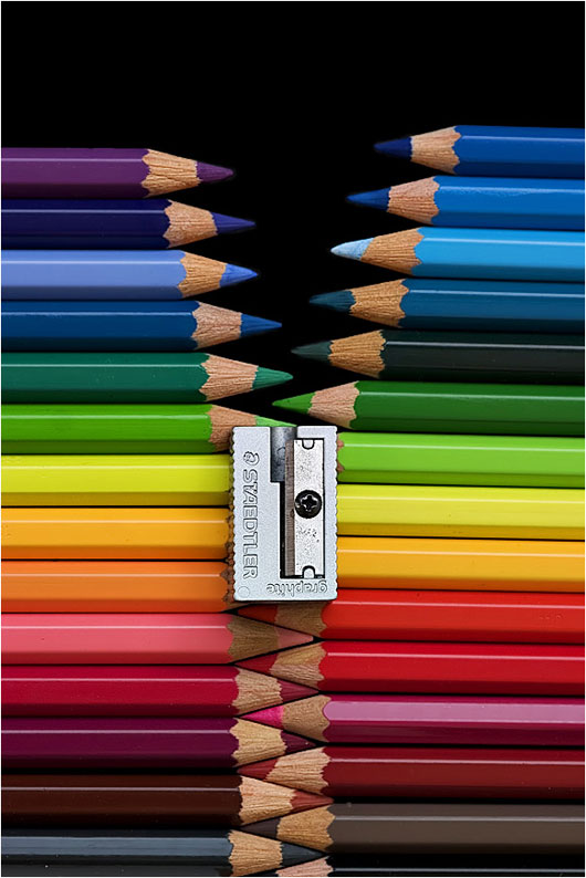 [_crayon__by_macro_art.jpg]