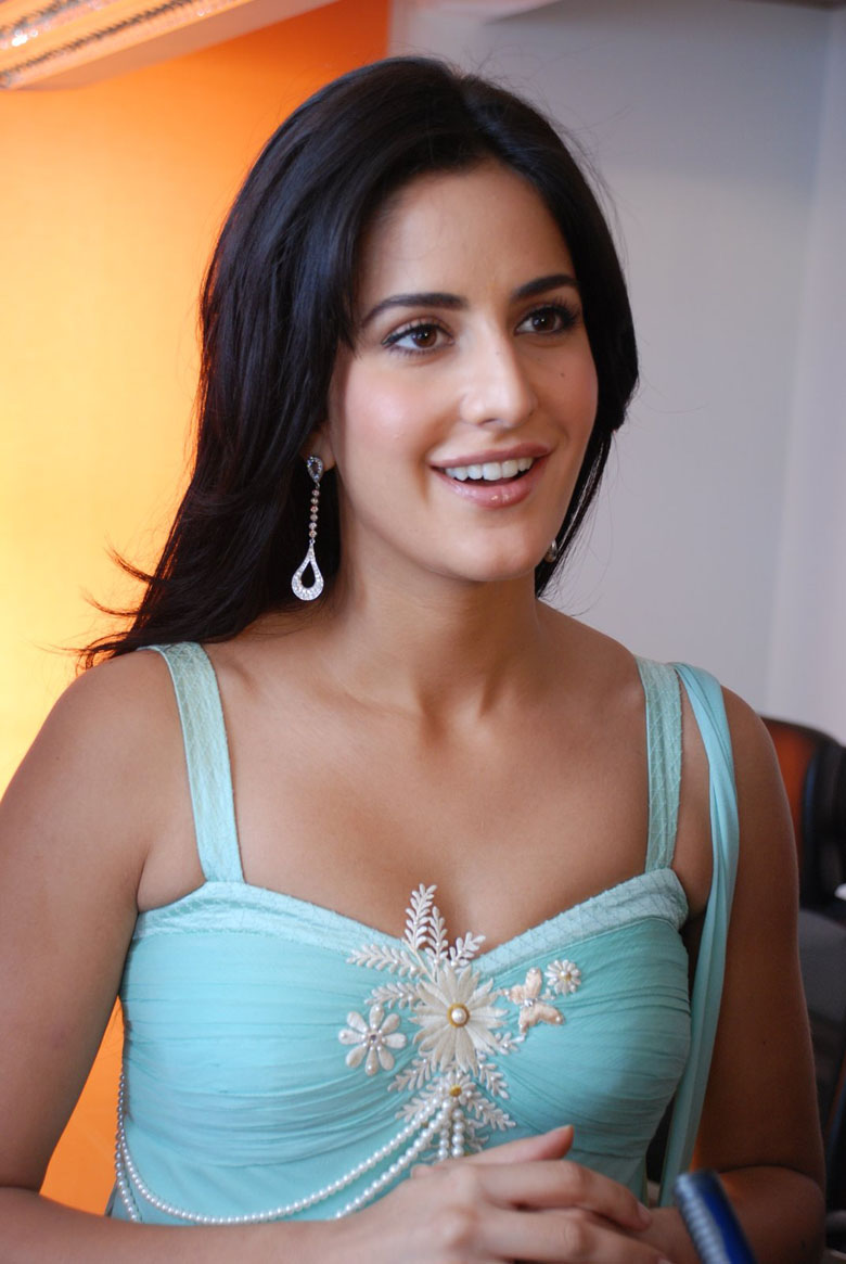Katrina kaif boops sexs — pic 5