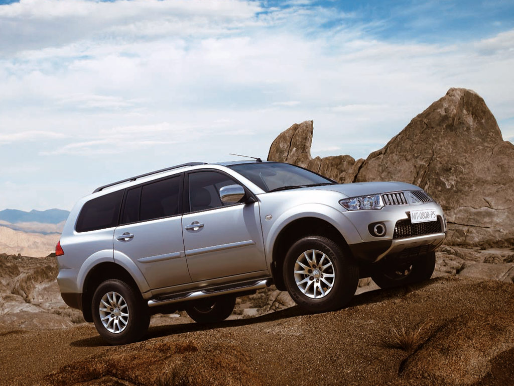 http://4.bp.blogspot.com/_T4HGoJgJsS8/TVD6bRgQNII/AAAAAAAAAMc/G3o0Nb4hmhw/s1600/ext-1281005743mitsubishi-pajero-sport-03.jpg