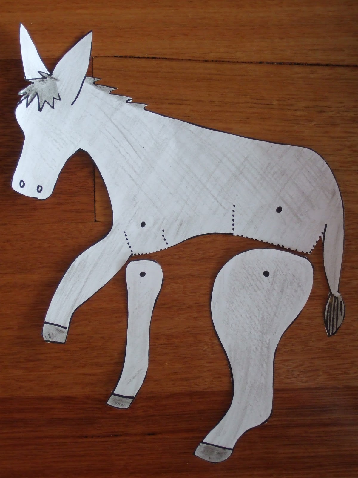 My Little Bookcase MAKE YOUR OWN 'WINKY, WONKY DONKEY' PUPPET!