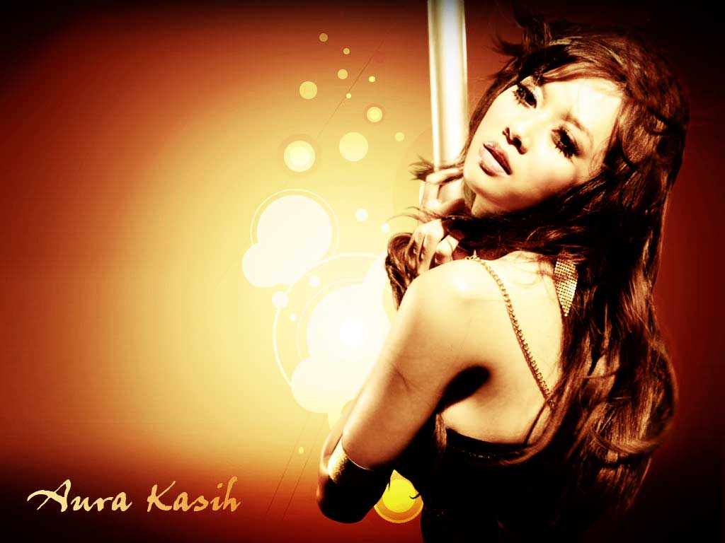http://4.bp.blogspot.com/_T5PXg2LAEAQ/S2qQh0nocHI/AAAAAAAAC2g/Zz-ODiPmctI/s1600/sexy-wall-aura-kasih.jpg
