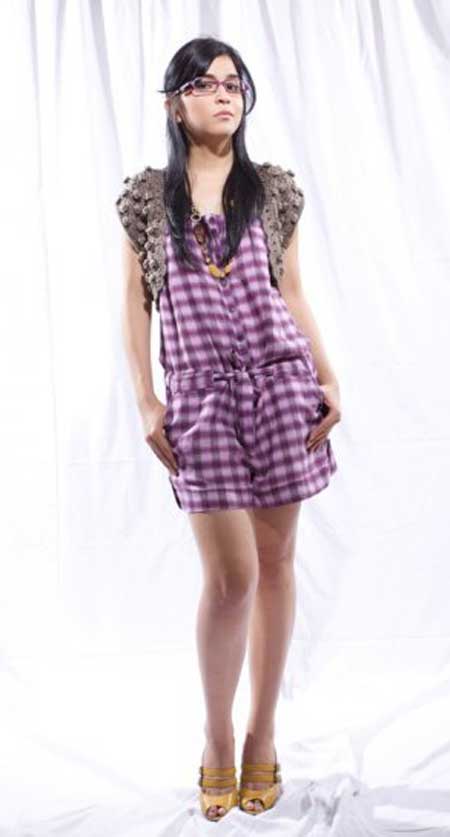 telanjang artis FOTO ZANETA GEORGINA
