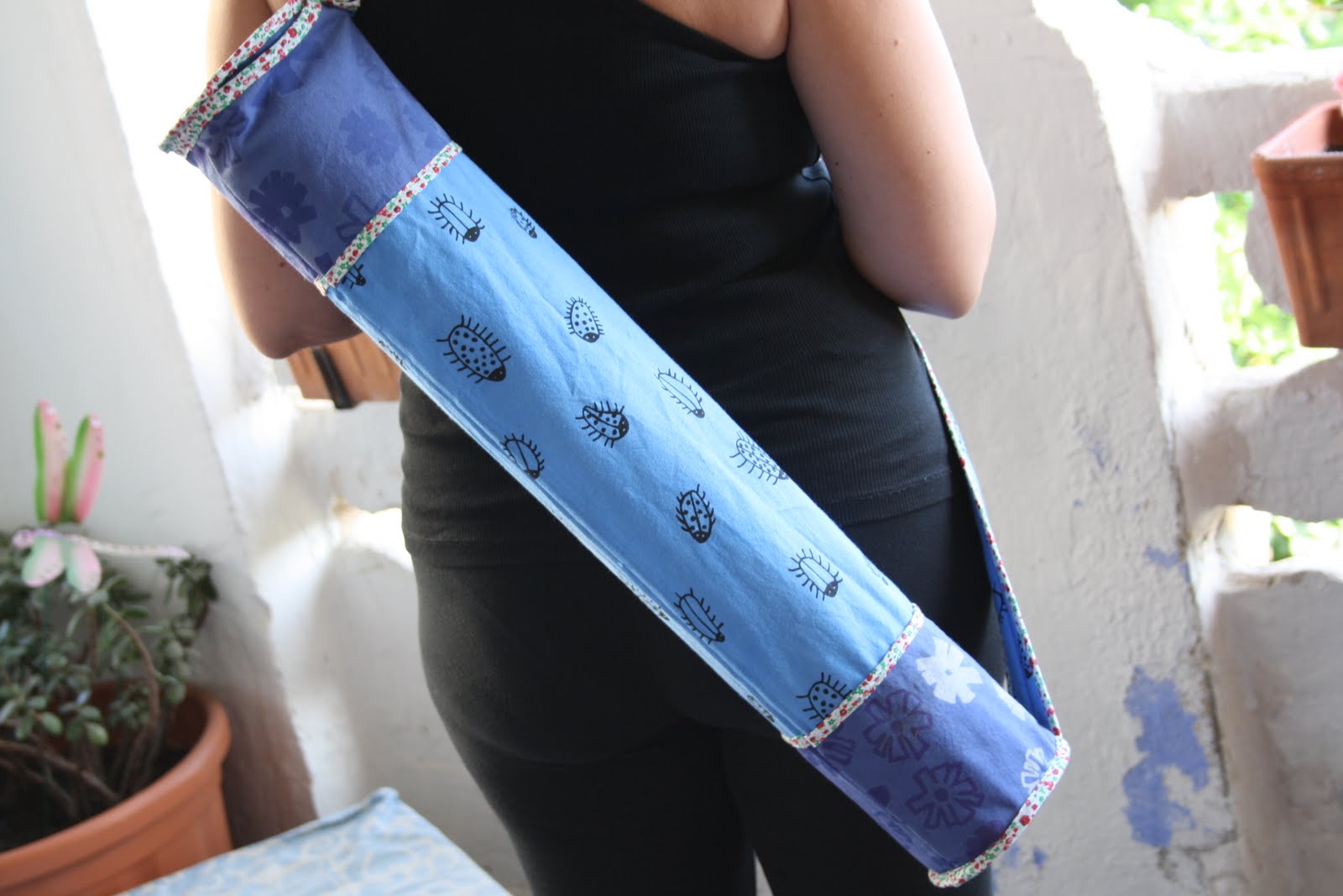 IA NYCKELPIGA FODRAL TILL YOGAMATTA