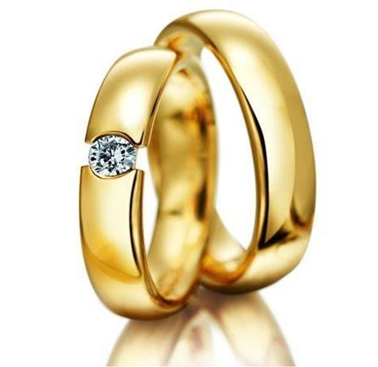 LM Jóias Modelo 90 Par de alianças em ouro anat u00f4micas com um diamante de 10 pontos Artesanato Sorocaba Loja ~ LM Jóias Modelo 90 Par de alianças em ouro anat u00f4micas com um diamante de 10 pontos