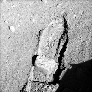 NASA DISCUSSES LUNAR EXPLORATION CONCEPTS AND PLANS