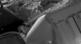 Phoenix Lander Finishes Soil Delivery to Onboard Labs