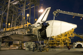 Technicians ready Endeavour after landing at Dryden