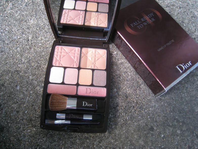 Dior Fall Ready-To-Wear dior makeup palette. Dior Fall Ready-To-Wear