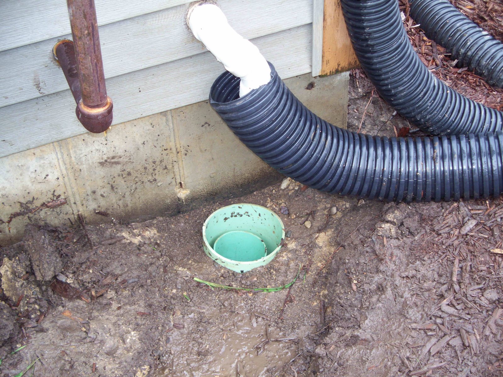 [Sump+pump+flooding+3.jpg]