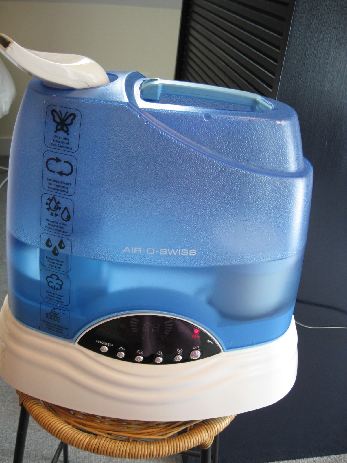 [my+humidifier+1-18-2009+12-06-33+PM+1200x1600.JPG]