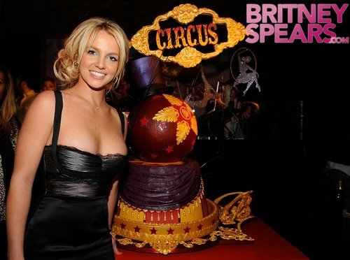 [britney_circus.jpg]