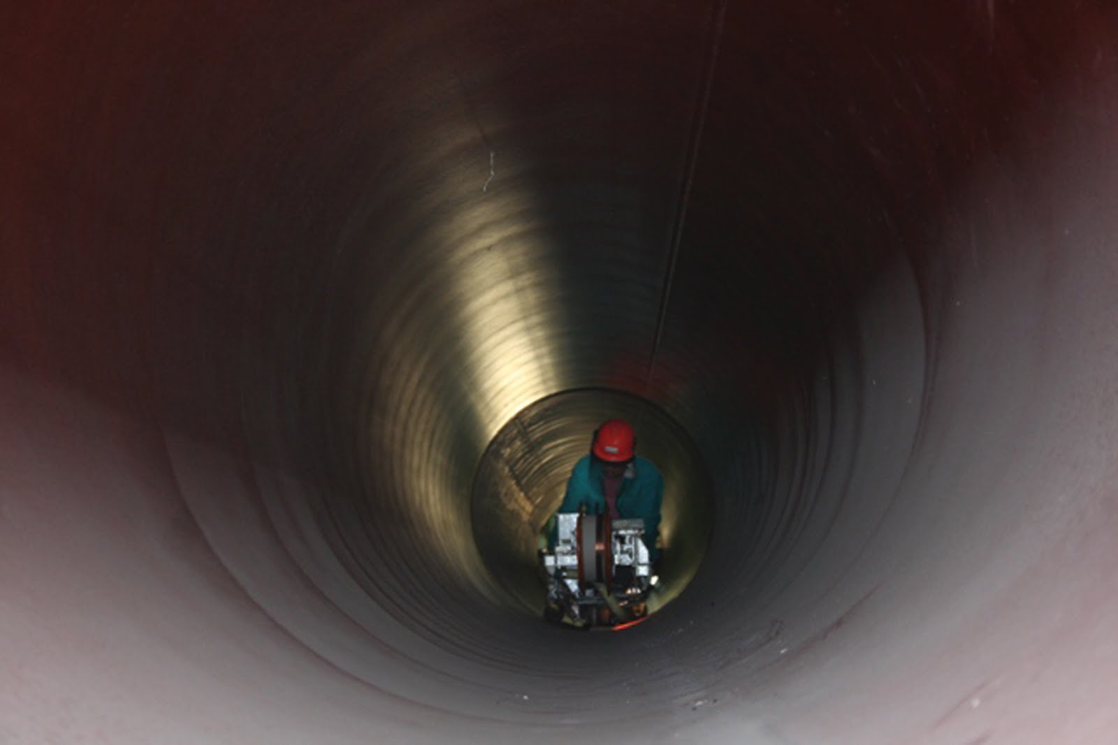 [Inspection_of_pipe_joint+(1).jpg]