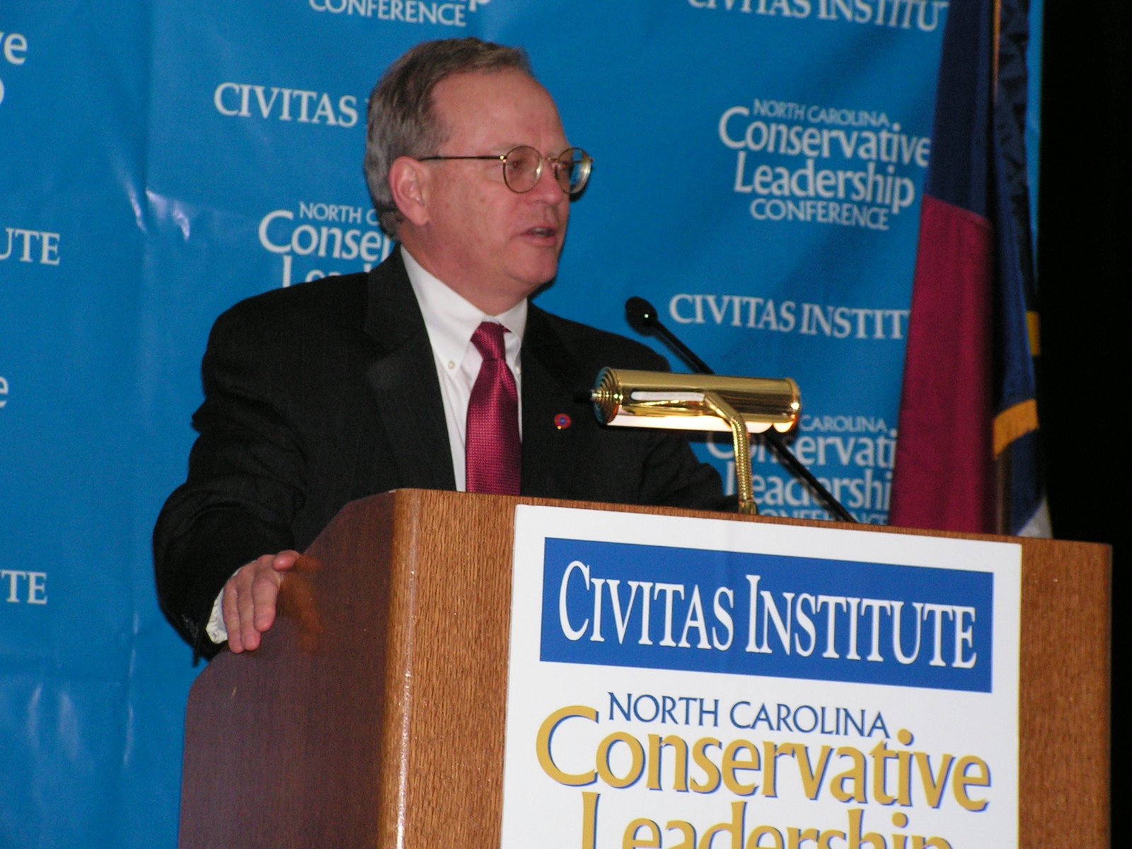 [07-04-29-civitas+(69).JPG]