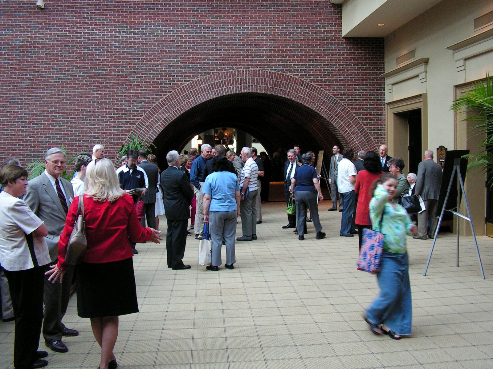 [07-04-29-civitas+(86).JPG]