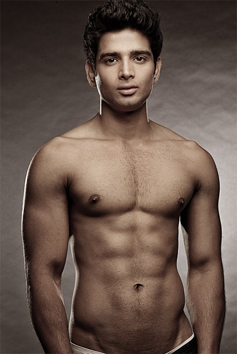 Shirtless Bollywood Men Fun Picture Shirtless Bollywood Men Fun Picture
