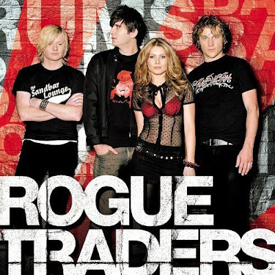 roguetraders_here-come-the-drums.jpg