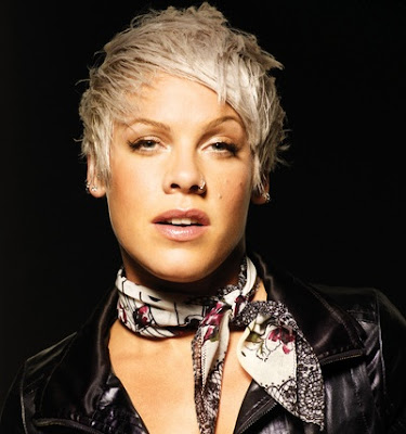 Short hairstyles are chic and stylish, check the photos for the latest 2010 