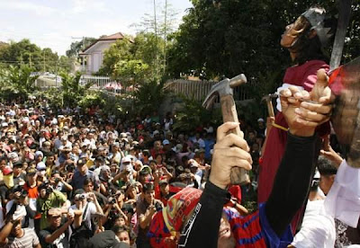 Crucifixion in the Philippines crucification in Philippines