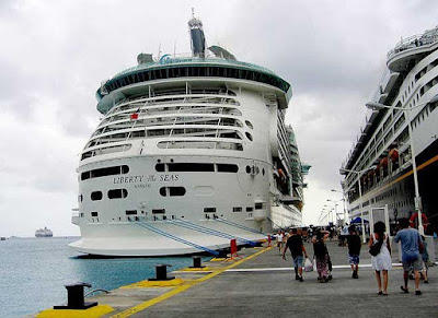 Liberty of the Seas - Royal Caribbean cruise ship Liberty of the Seas - Royal Caribbean cruise ship