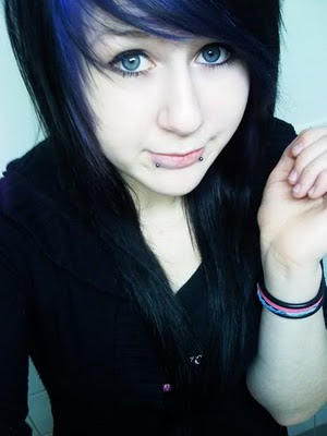 Scene Hair with Side Bangs for Scene Girls Scene Hair with Side Bangs for Scene Girls