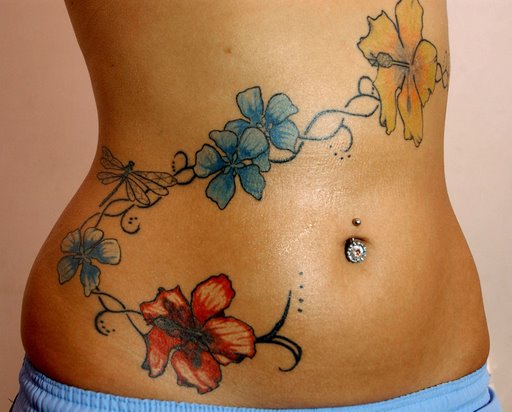 Mostly favored by women, the flower tattoos are like clothes, accessories, 