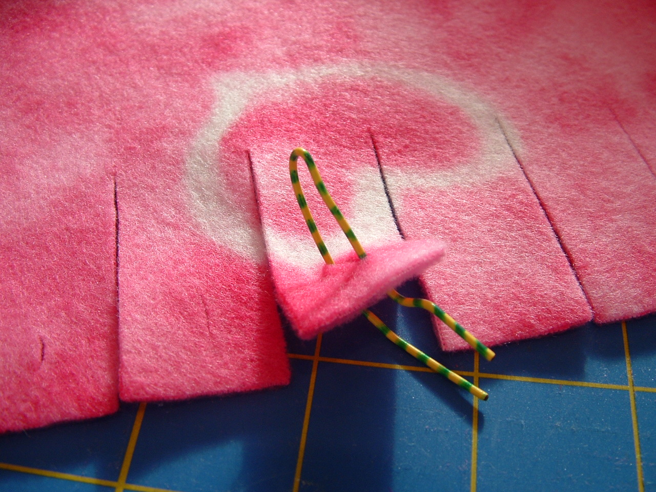 Pieces by Polly Single Layer NoSew "Braided" Fleece Blankets Tutorial