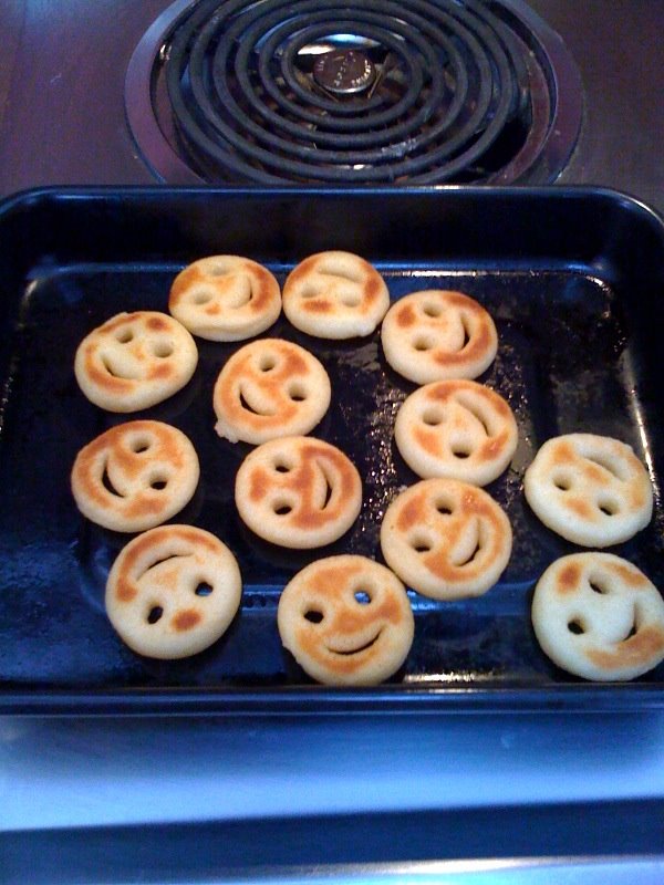 [smily+taters.bmp]