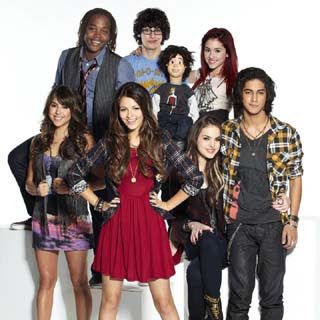Victorious - Elizabeth Gillies & Ariana Grande - Give It Up Lyrics | Letras | Lirik | Tekst | Text | Testo | Paroles - Source: emp3musicdownload.blogspot.com