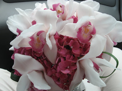 Bouquet Flower Flowers To Hold 2217063 Weddbook
