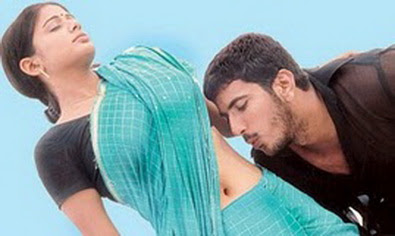 Priyamani Kiss Photos