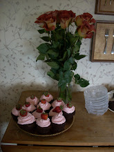 Roses and cupcakes